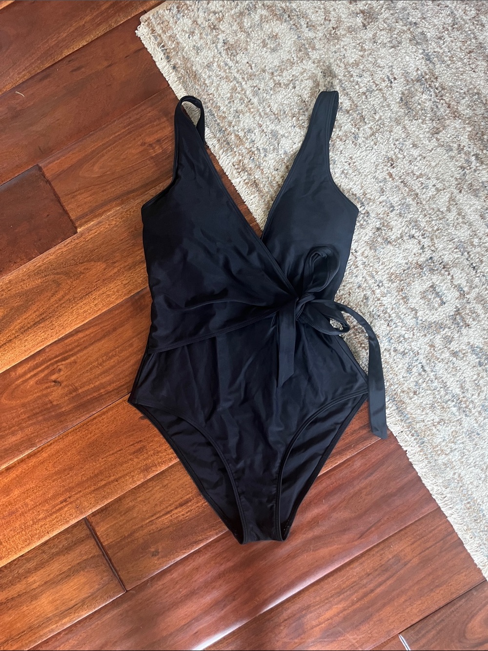 Quince v neck one piece bathing suit with bow detail